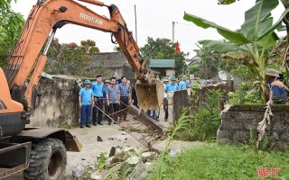 Lộc Hà ra quân 60 ngày cao điểm xây dựng nông thôn mới